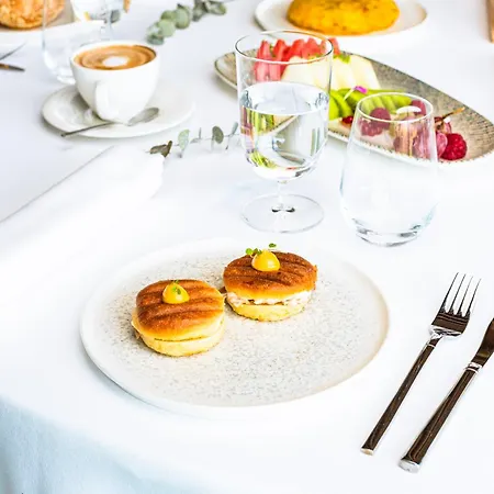 酒店 Pico Velasco 3*