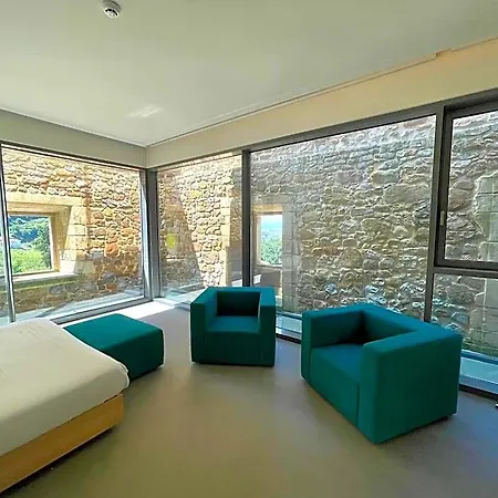 Pico Velasco Hotel Carasa