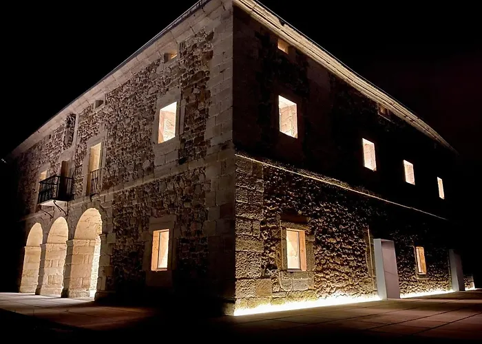 Pico Velasco 3* Carasa