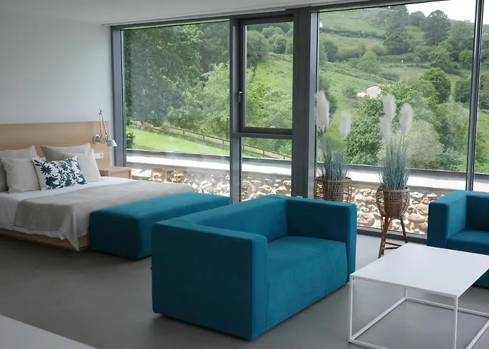 Hotel Pico Velasco 3*