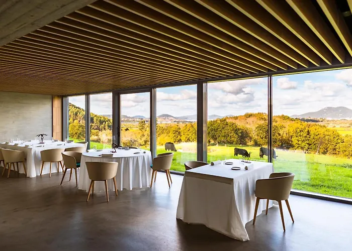 Pico Velasco Hotel 3*