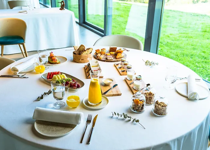 Pico Velasco 3* Carasa