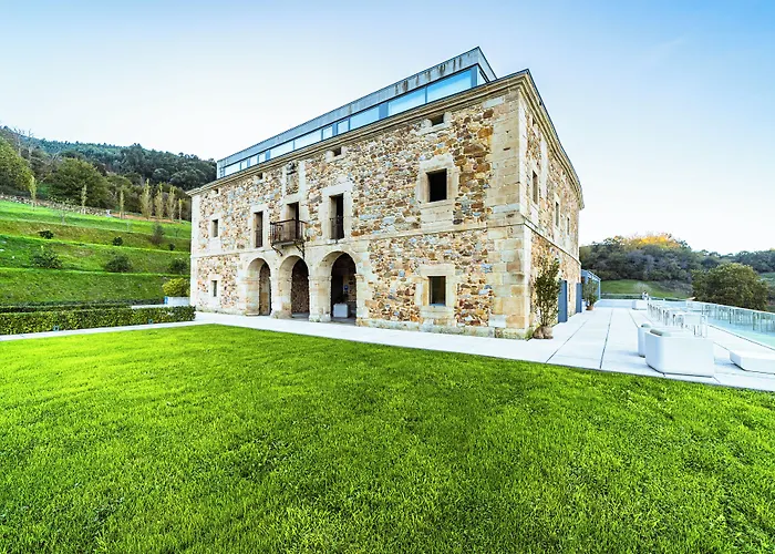 Pico Velasco Hotel 3*