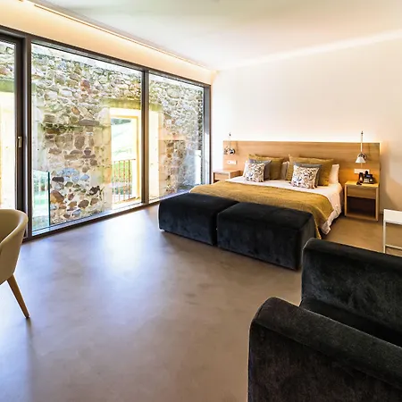 Hotel Pico Velasco Carasa