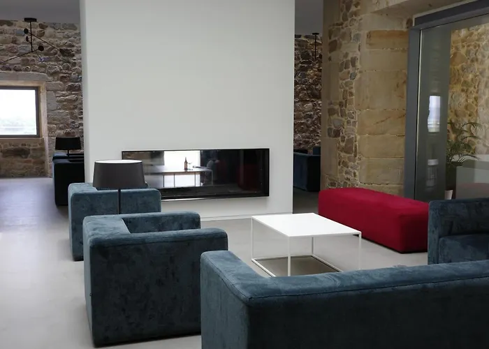 Pico Velasco 3* Carasa